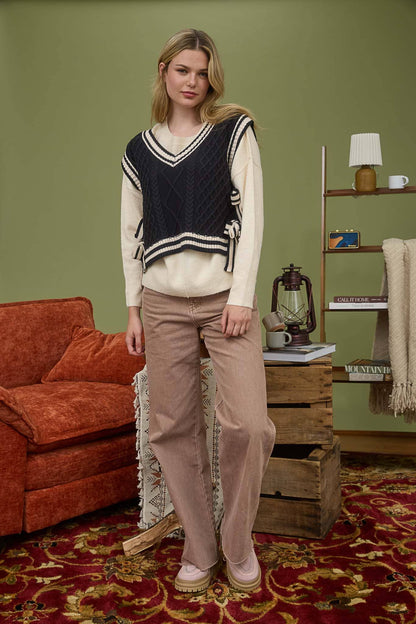 Poppy Contrast Side Bow Sweater Vest