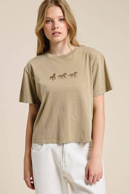 Horse Trio Mineral Washed Tee