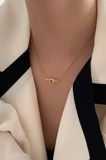Constance Knot Necklace