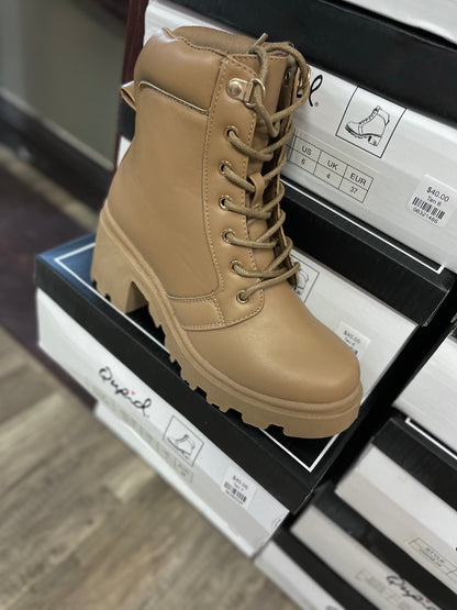 Vigor Lace-Up Combat Boots