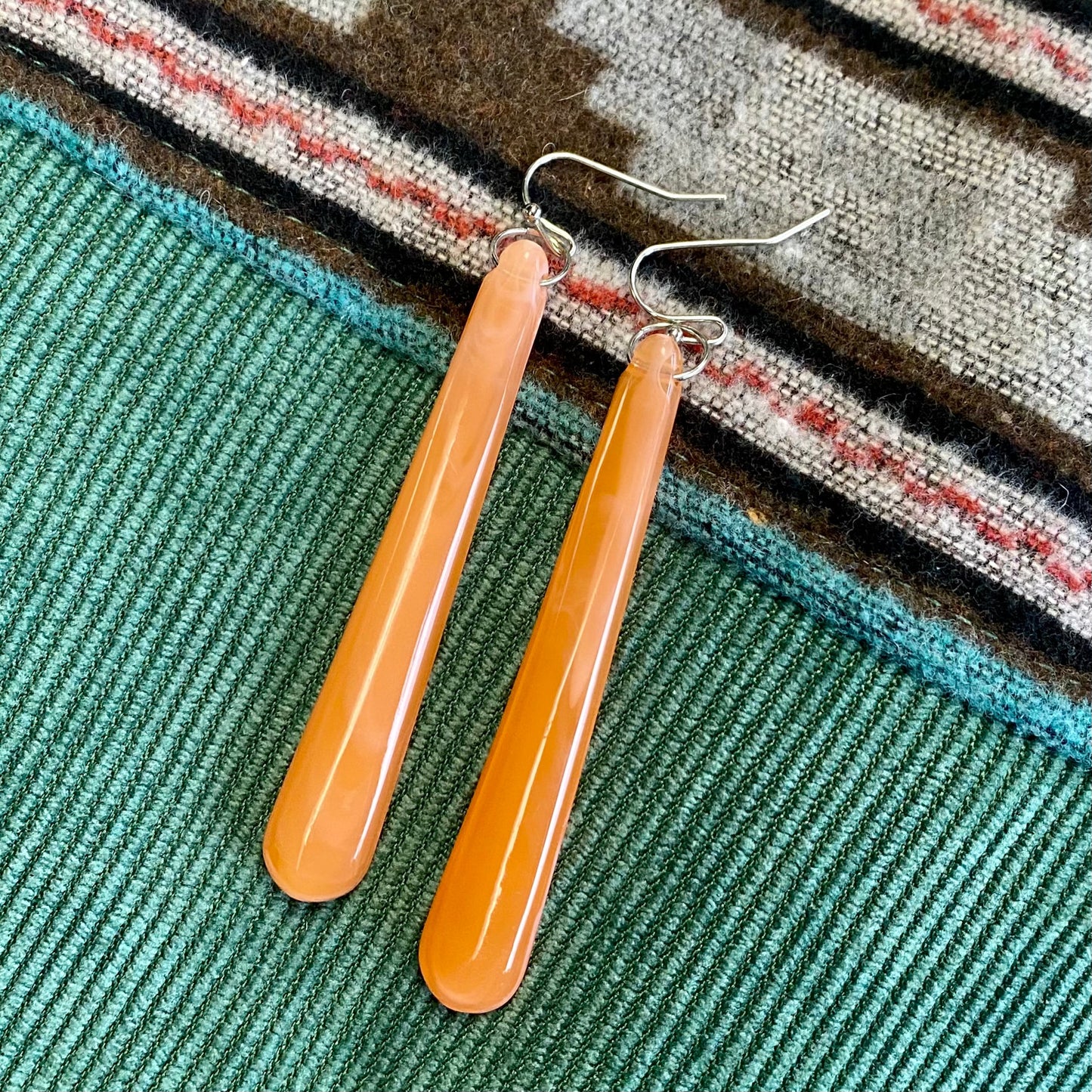 Cove Resin Drop Earrings