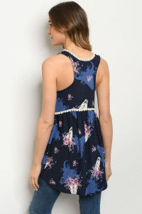 **SALE!** Steer Skull Lace Trim Tank (Size Small)