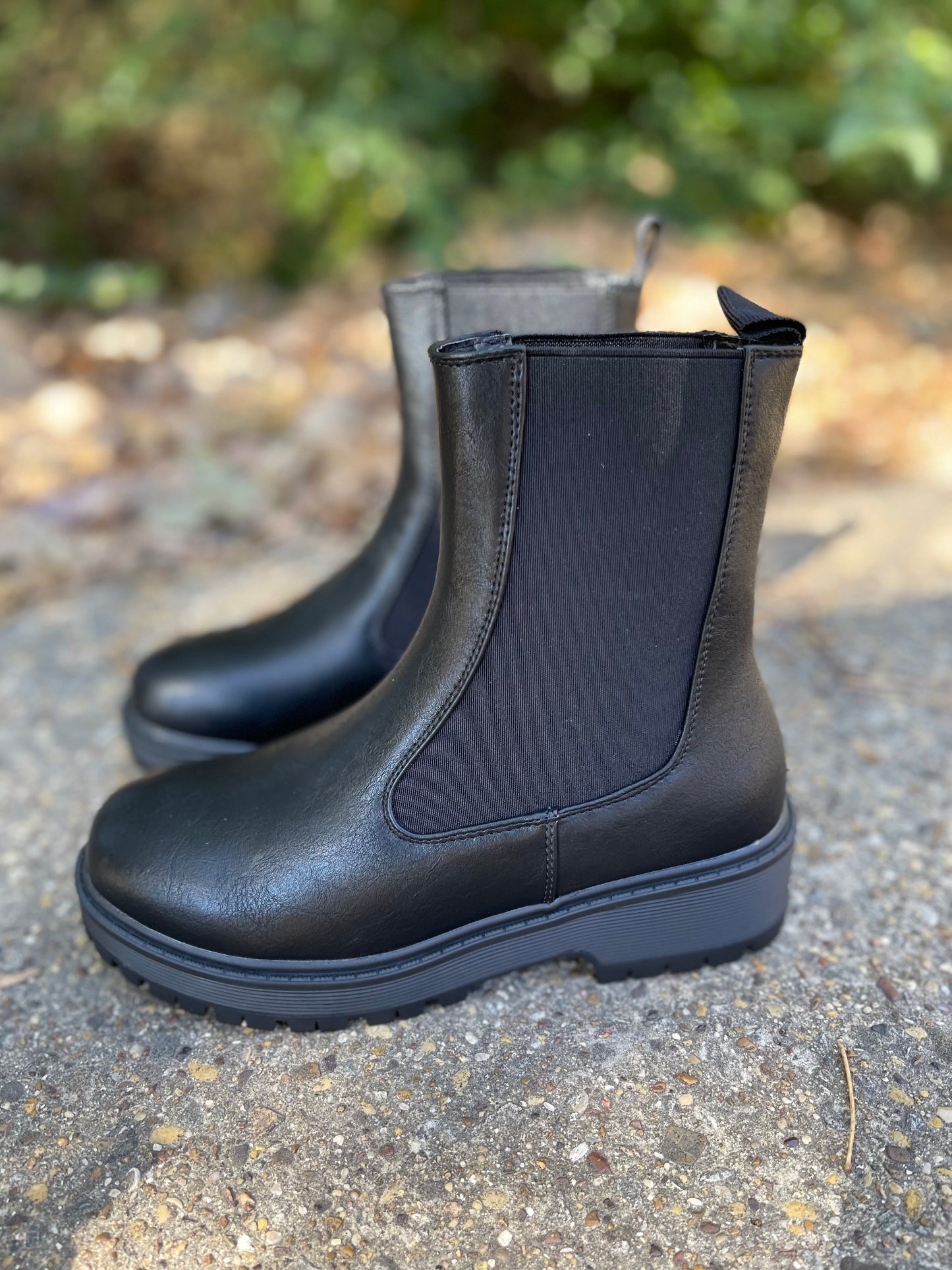 Chief Chelsea Boot